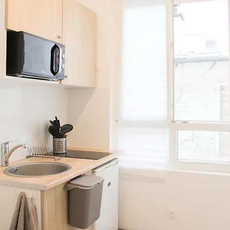 Near Roland Garros And Parc Des Princes * Boulogne-Billancourt